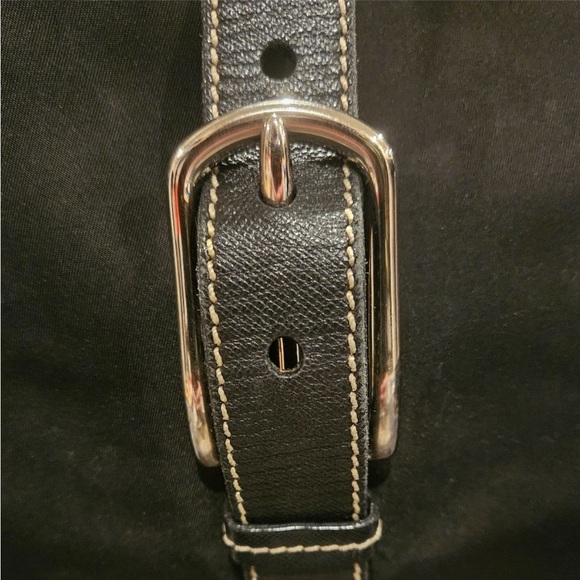 Low start. PRADA Nylon Shoulder Bag. EUC Pre-loved H:9.25" × W:11.5" COA - Picture 8 of 12